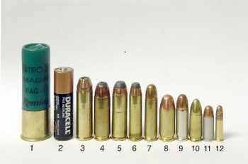 800px-Comparitive_handgun_rounds1