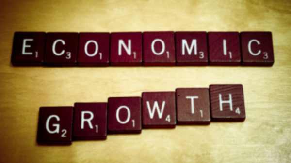 Economic-Growth-Financial-Crash