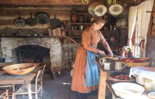 4 Survival Recipes That Kept The Pioneers Alive On Their Westward Trek
